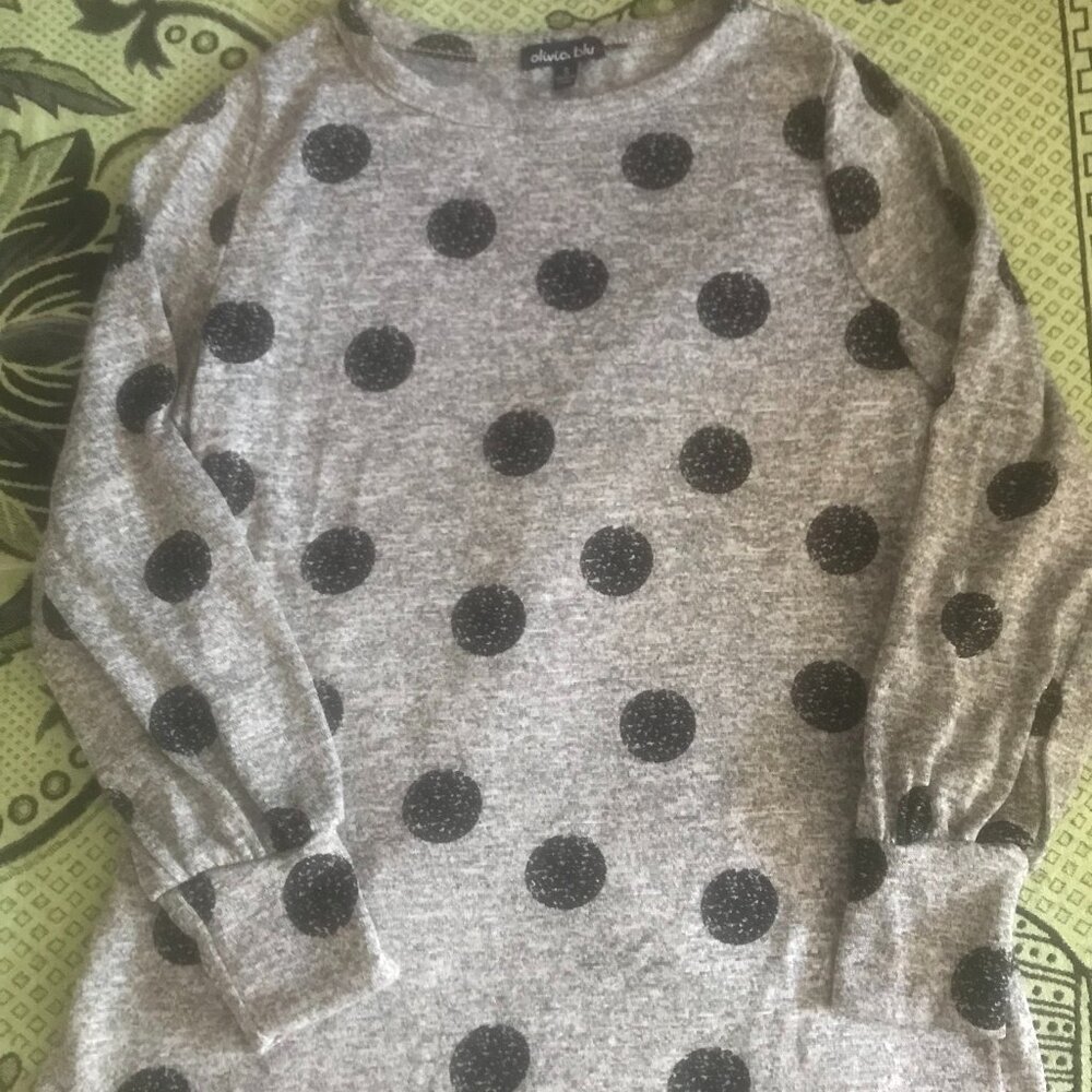 Olivia Blu Gray & Blue Dot Long Sleeve Thin Sweater